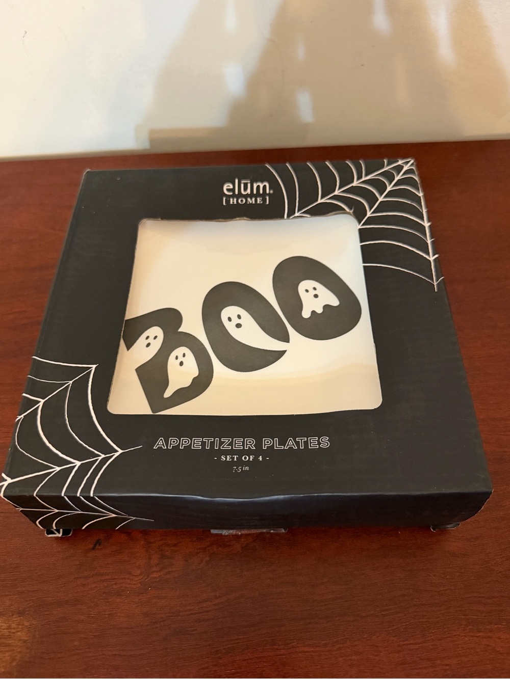 elüm [HOME] BOO Ghost Halloween 7.5 in Ceramic Appetizer Plates Set of 4